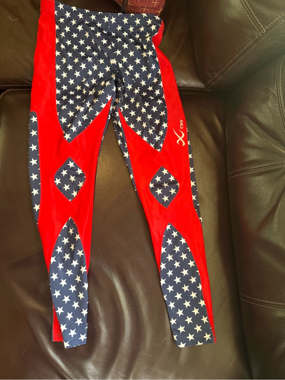 “Rare find”CW-X Men’s awesome compression leggings 🇺🇸